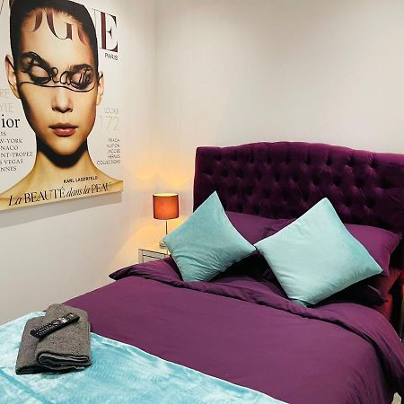 Salt Hill Windsor Legoland Eton Heathrow Luxury 2 Bed 1 Bath Free Parking Apartamento Slough Exterior foto